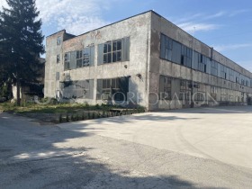 Industriegebäude Promischlena zona - Iztok, Kjustendil 1