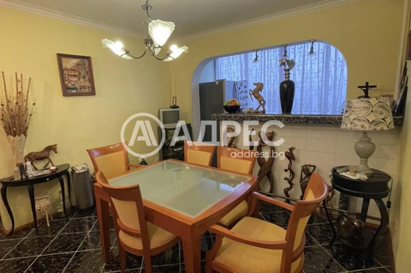 Продава МНОГОСТАЕН, гр. София, Дружба 2, снимка 1 - Aпартаменти - 47049742