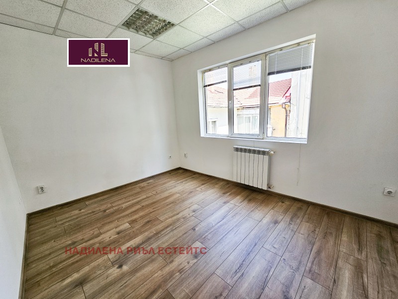 Na sprzedaż  Biuro Sofia , Centar , 140 mkw | 49598648 - obraz [13]