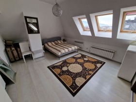 3-стаен град София, Овча купел 3