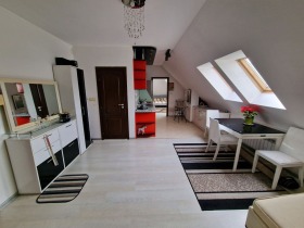 3-стаен град София, Овча купел 1