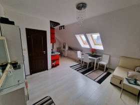 3-стаен град София, Овча купел 4
