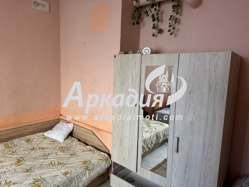 Продава  2-стаен град Пловдив , Център , 30 кв.м | 98028990