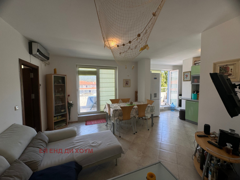 Zu verkaufen  2 Schlafzimmer region Burgas , k.k. Slantschew brjag , 127 qm | 90251333 - Bild [3]