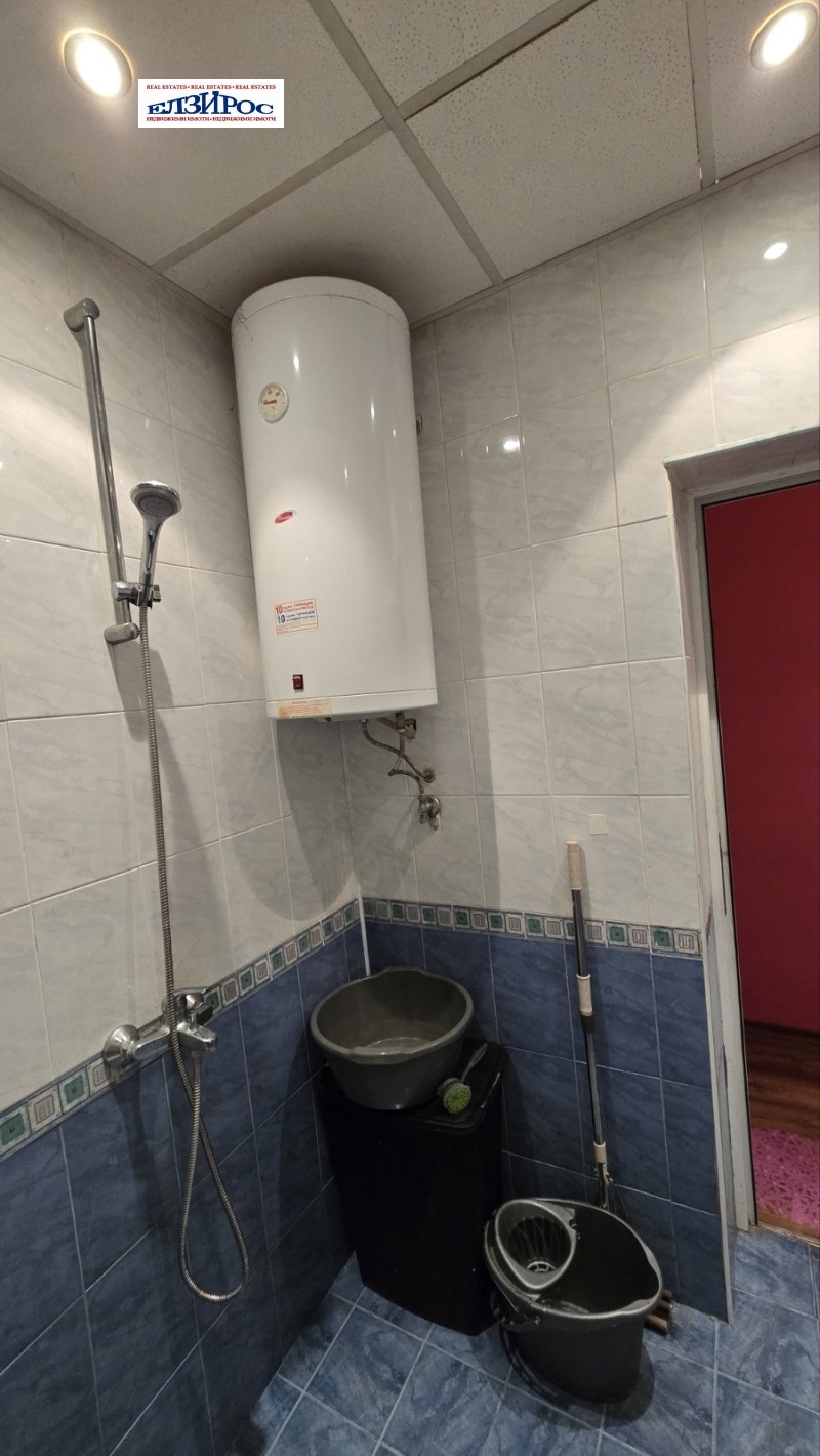Продава  Етаж от къща град Кюстендил , Бузлуджа , 140 кв.м | 68317894 - изображение [13]