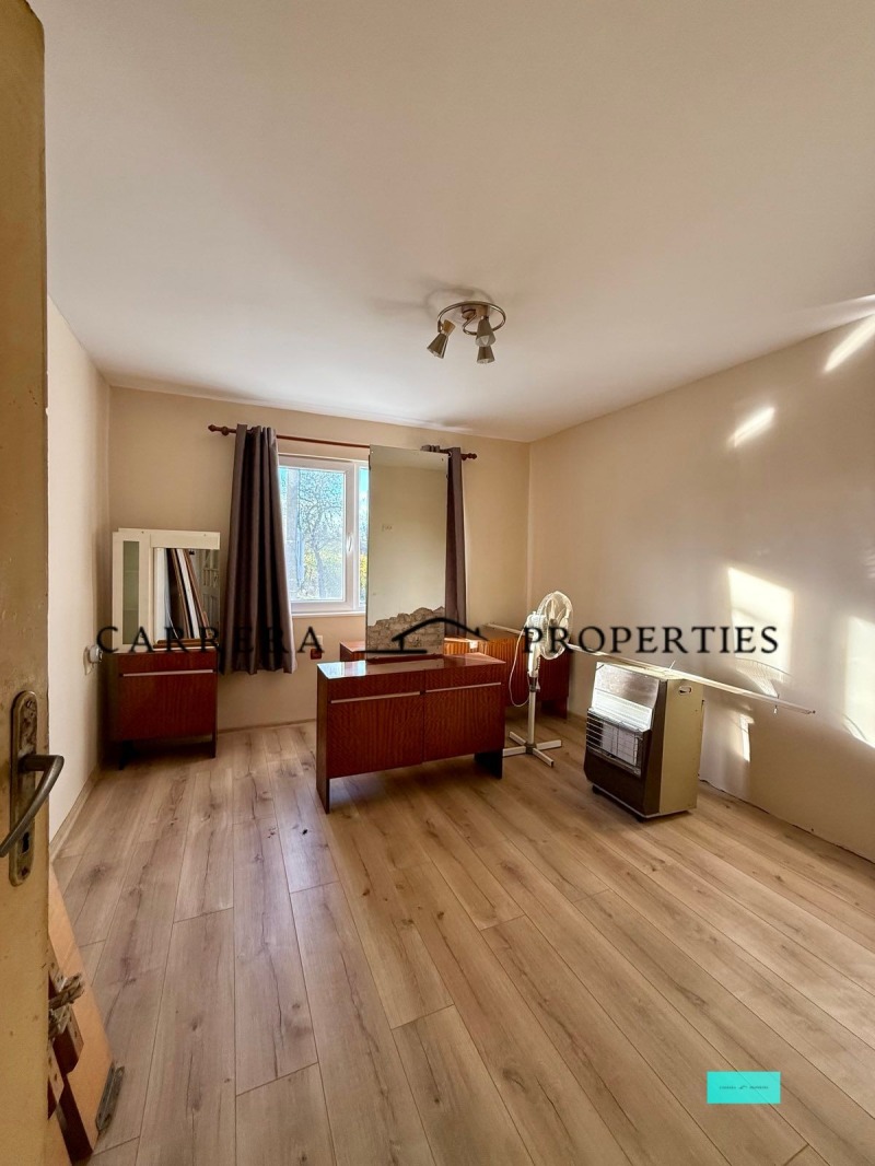 Продава КЪЩА, с. Райнино, област Разград, снимка 10 - Къщи - 52152455