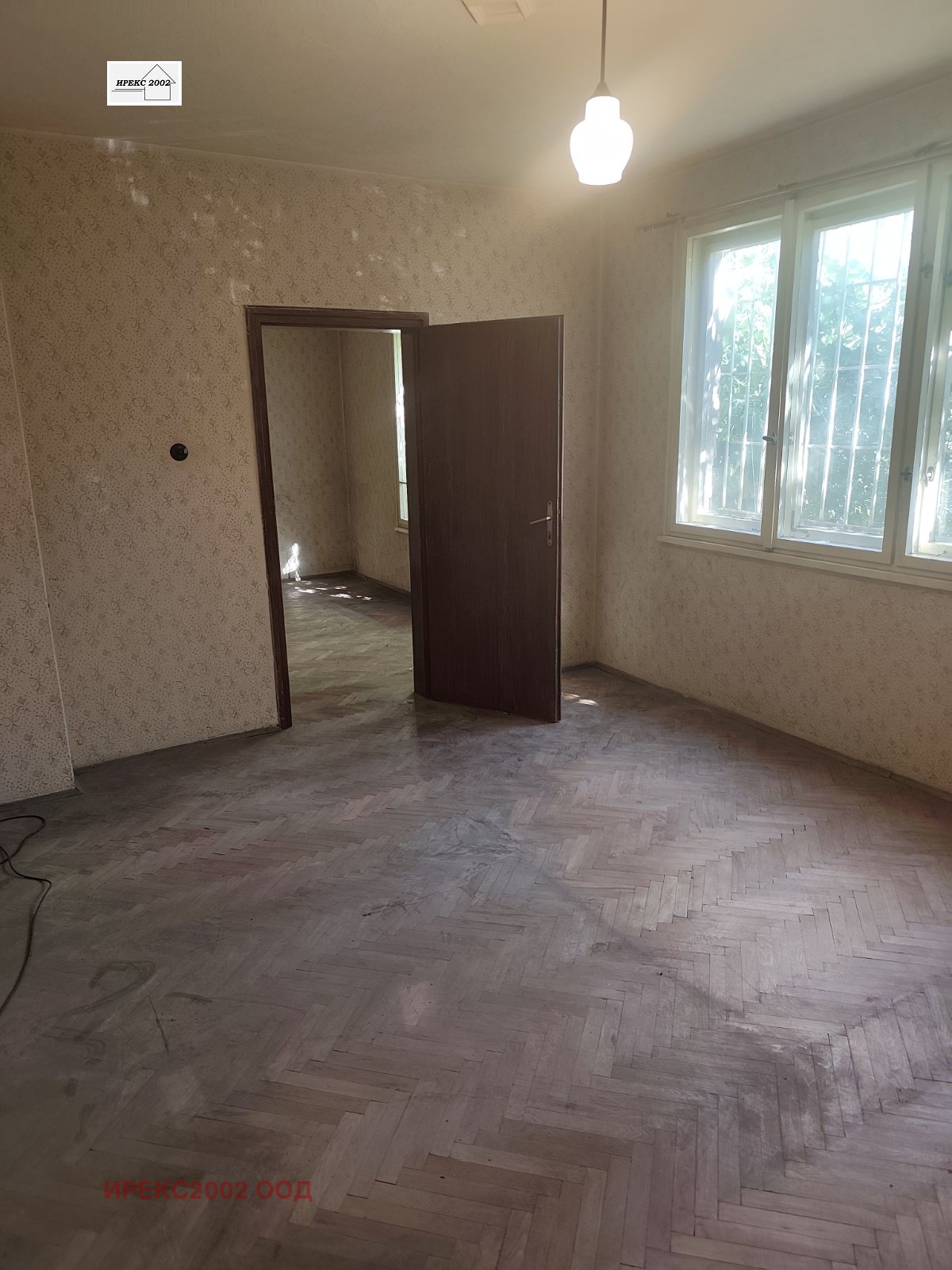 Продава 3-СТАЕН, гр. София, Банишора, снимка 3 - Апартаменти - 56623967