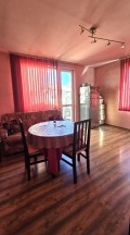 Продава ЕТАЖ ОТ КЪЩА, град Кюстендил, Бузлуджа • 130000 € • 57414155 — Holmes.bg