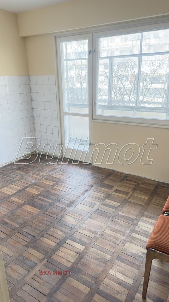 Продава 4-СТАЕН, гр. Варна, Левски 1, снимка 11 - Апартаменти - 53856879