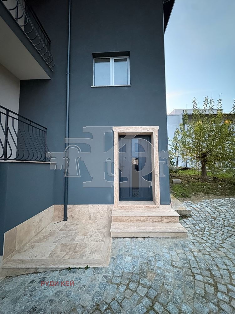 Продава ЕТАЖ ОТ КЪЩА, град Варна, Виница • 285000 € / 557411.55 лв. • 60831155 1