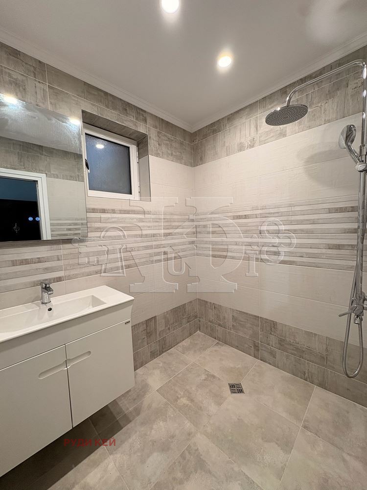 Продава ЕТАЖ ОТ КЪЩА, гр. Варна, Виница, снимка 5 - Етаж от къща - 52411406