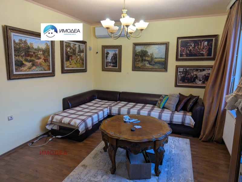 Продава ЕТАЖ ОТ КЪЩА, гр. Велико Търново, Асенов, снимка 2 - Етаж от къща - 53388559