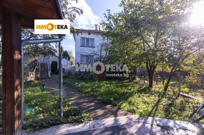 Продава КЪЩА, с. Страшимирово, област Варна, снимка 4 - Къщи - 47627190