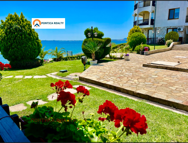 Продава ВИЛА, гр. Свети Влас, област Бургас