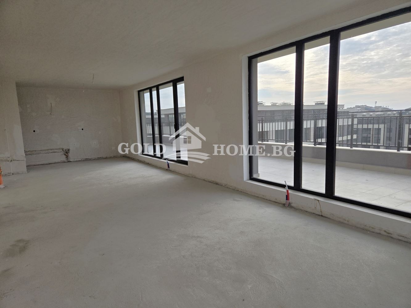 Продава 4-СТАЕН, гр. Пловдив, Тракия, снимка 2 - Апартаменти - 55900147
