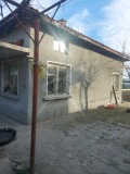 Продава КЪЩА, с. Скутаре, област Пловдив, снимка 2