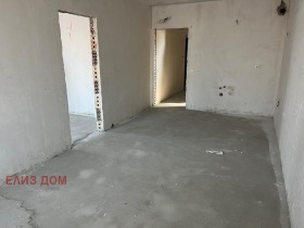 2 slaapkamers Gratska machala, Varna 8