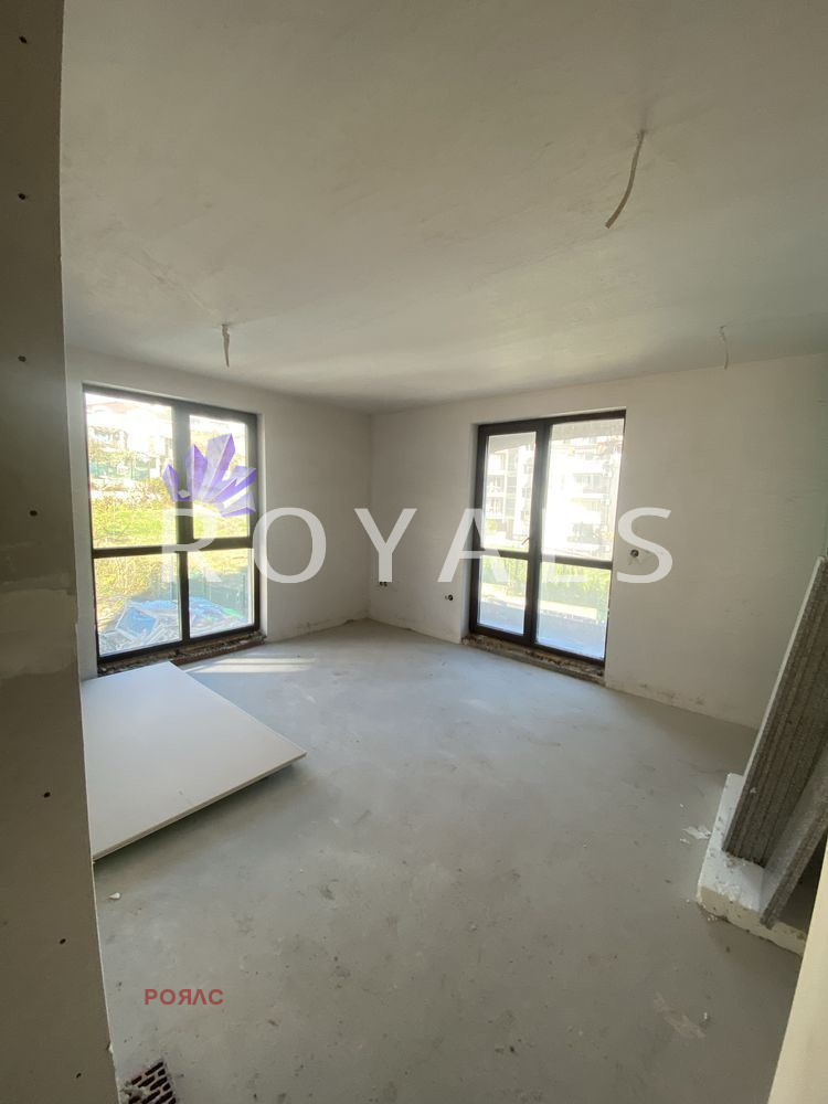 Продава 2-СТАЕН, гр. Варна, Бриз, снимка 2 - Апартаменти - 52536724