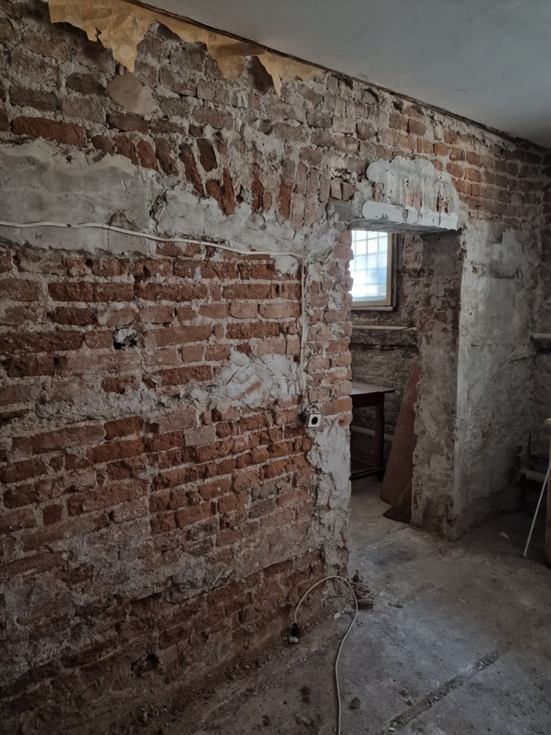 Eladó  2 hálószobás Pleven , Idealen centar , 82 négyzetméter | 64637009 - kép [2]