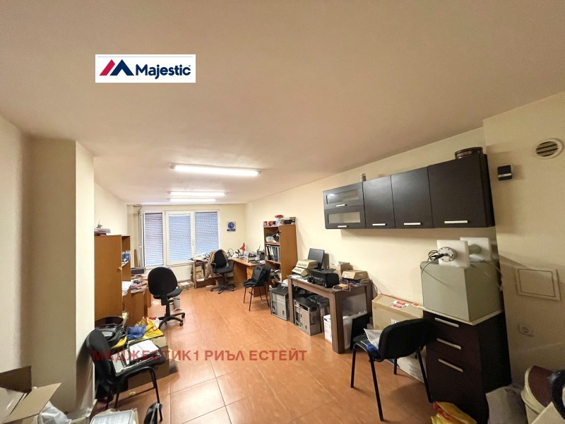 Na prodej  Kancelář Sofia , Banišora , 70 m2 | 93726686