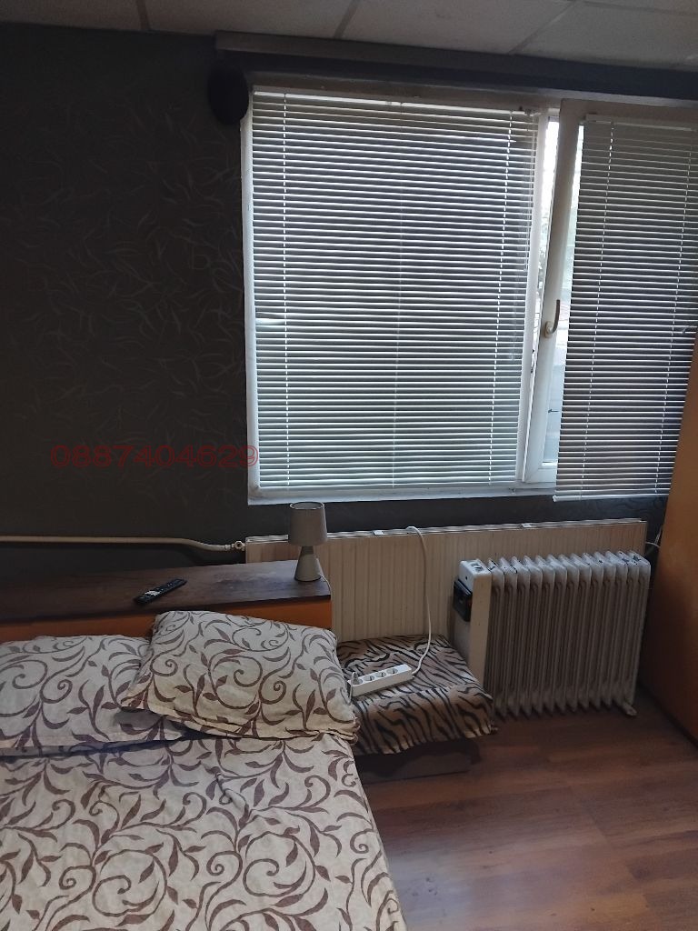 Продава ЕТАЖ ОТ КЪЩА, гр. Русе, Родина 2