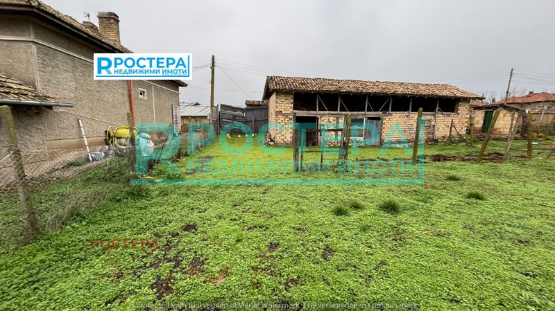 Продава КЪЩА, с. Съединение, област Търговище, снимка 12 - Къщи - 52702742