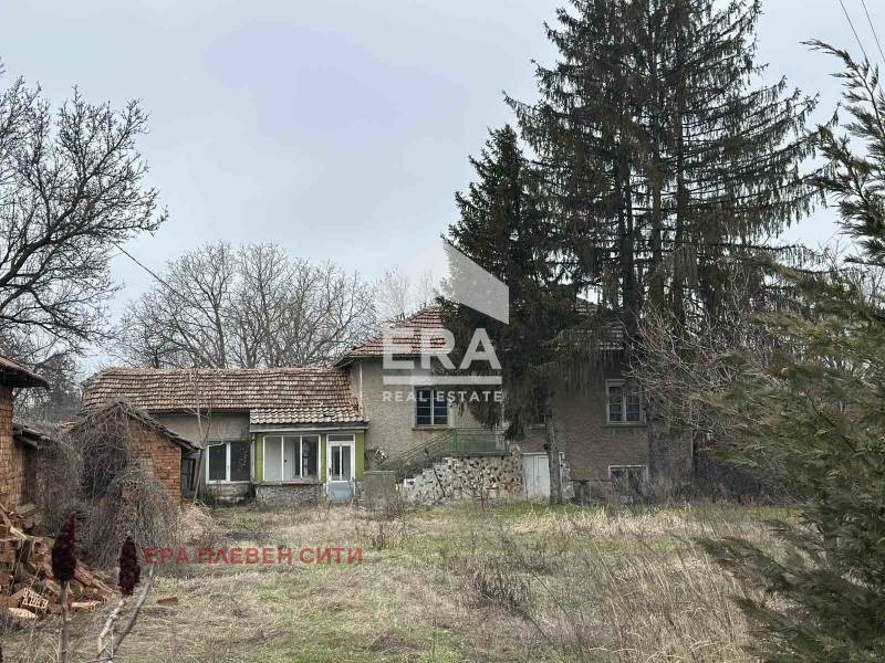 Продава КЪЩА, с. Въбел, област Плевен