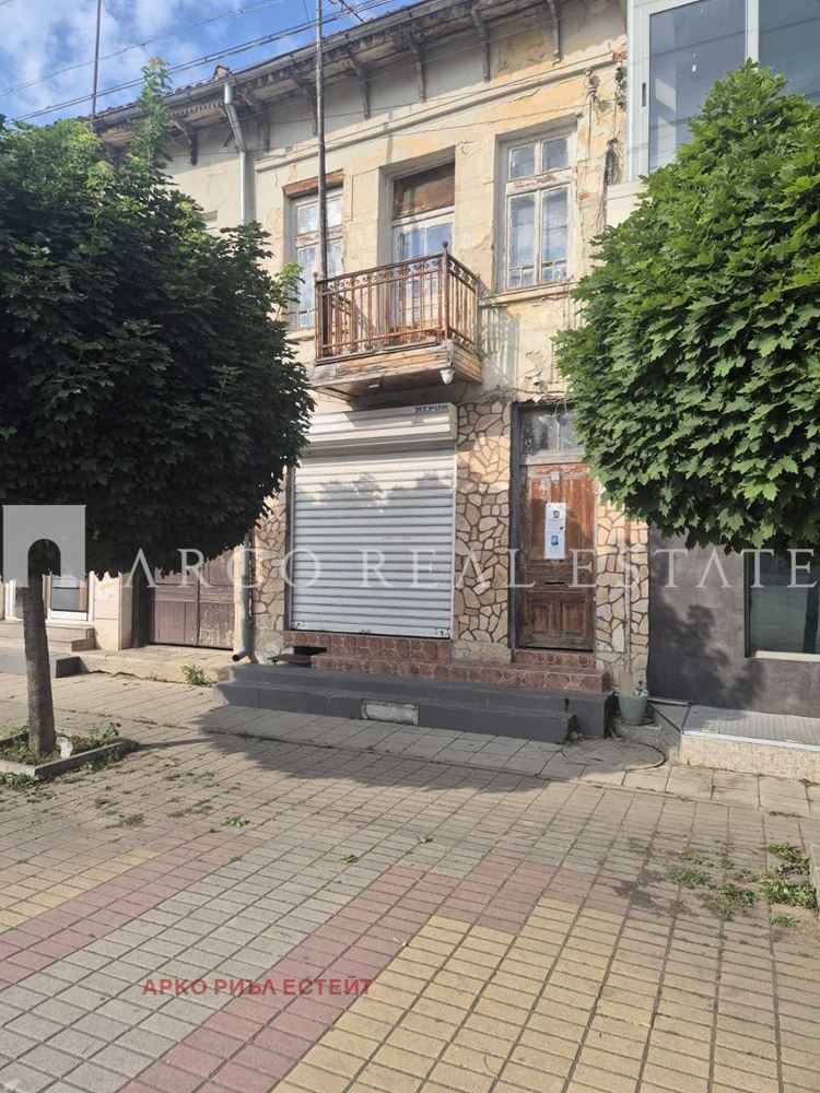 Продава КЪЩА, гр. Ихтиман, област София област