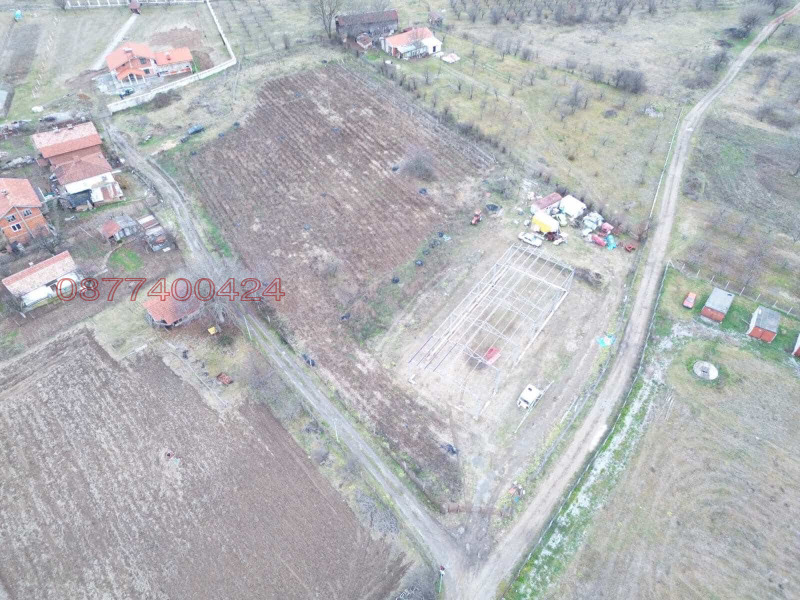 Продава ПАРЦЕЛ, с. Пиперков чифлик, област Кюстендил