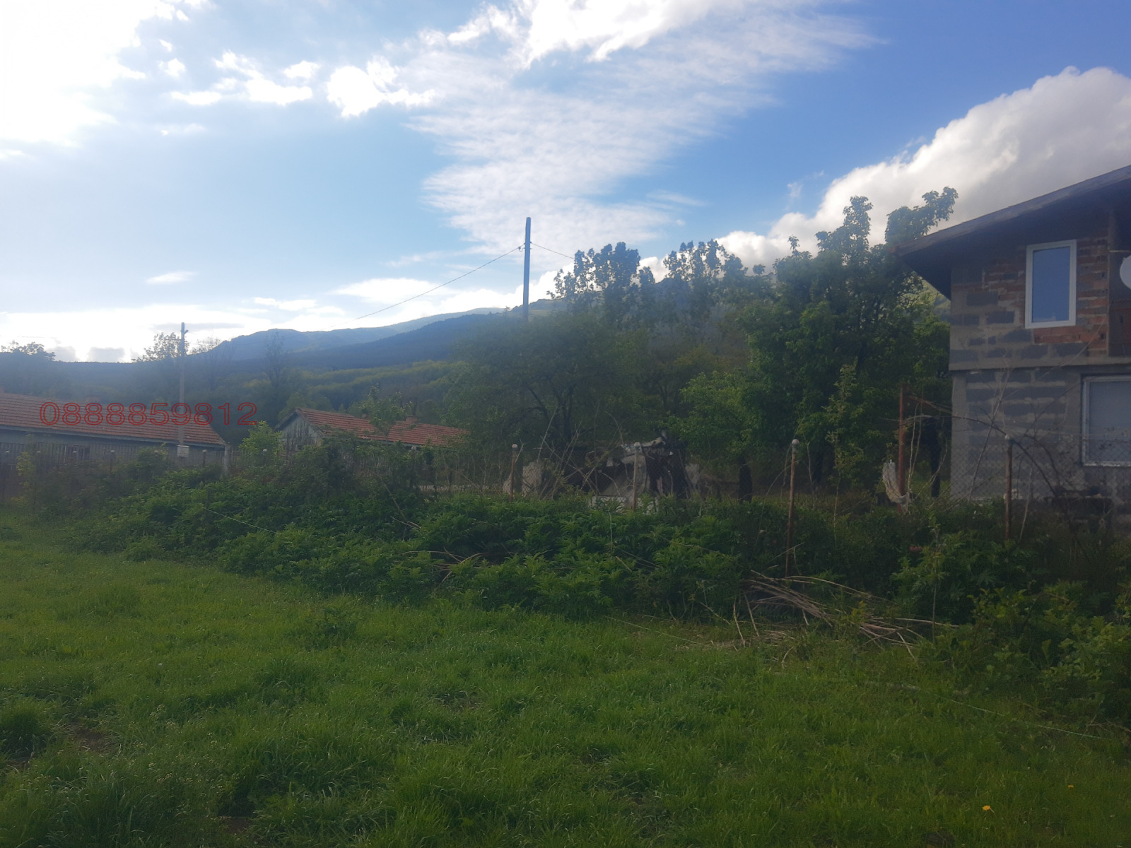 Продава КЪЩА, с. Антон, област София област