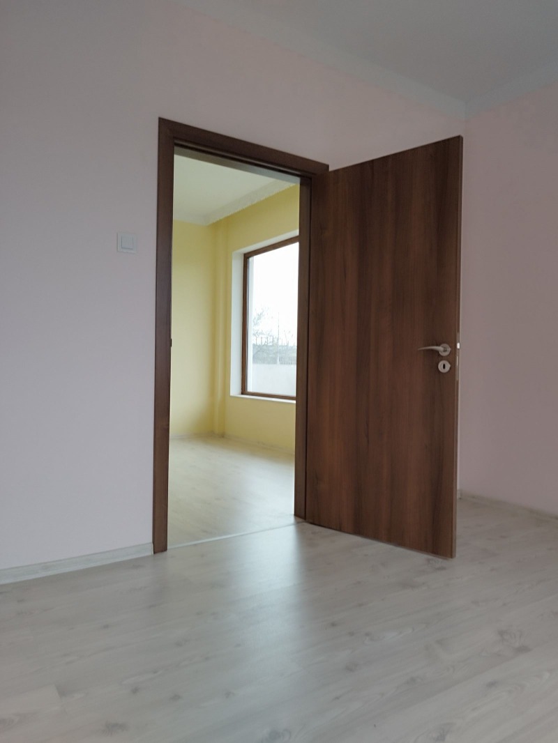 Продава  3-стаен град Пловдив , Тракия , 70 кв.м | 83735111 - изображение [5]