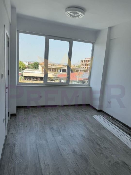 Myytävänä  2 makuuhuonetta Burgas , Dolno Ezerovo , 93 neliömetriä | 90742269