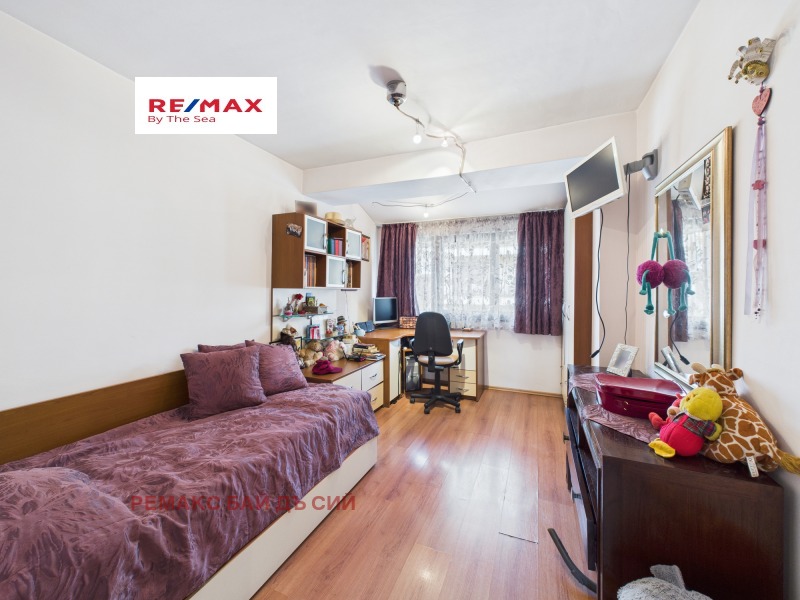 À venda  2 quartos Varna , Liatno kino Trakiia , 80 m² | 67882669 - imagem [13]