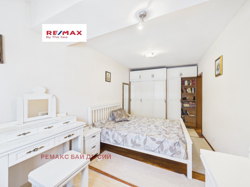 À venda  2 quartos Varna , Liatno kino Trakiia , 80 m² | 67882669 - imagem [12]