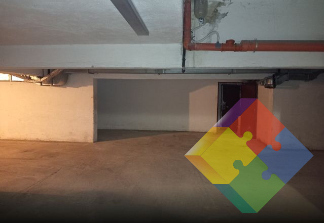 Продава ГАРАЖ, ПАРКОМЯСТО, гр. Варна, Колхозен пазар