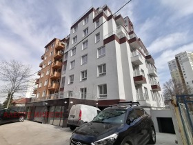 Гараж, Паркомясто Redouta, Sofia 1