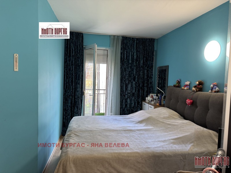 Продава 2-СТАЕН, гр. Бургас, Сарафово, снимка 3 - Апартаменти - 52288918