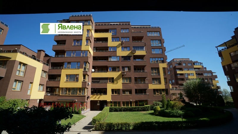 À vendre  2 chambres Sofia , Manastirski livadi , 140 m² | 42698697