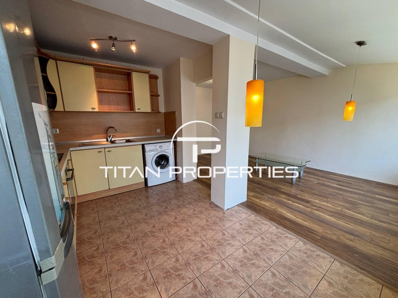 Продаја  2 спаваће собе Варна , Спортна зала , 81 м2 | 43790545