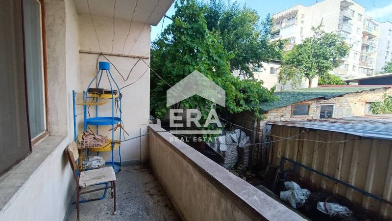 Продава 4-СТАЕН, гр. Търговище, Център, снимка 11 - Aпартаменти - 47600924