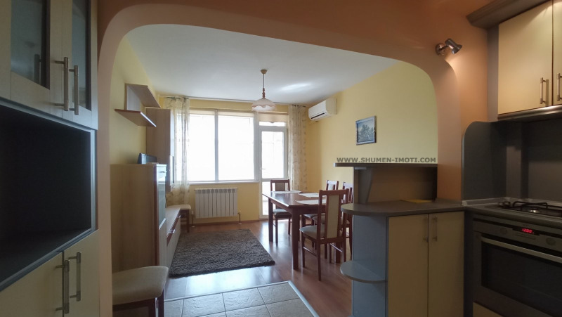 Zu verkaufen  3 Schlafzimmer Schumen , Kurschun tscheschma , 100 qm | 69633064 - Bild [2]
