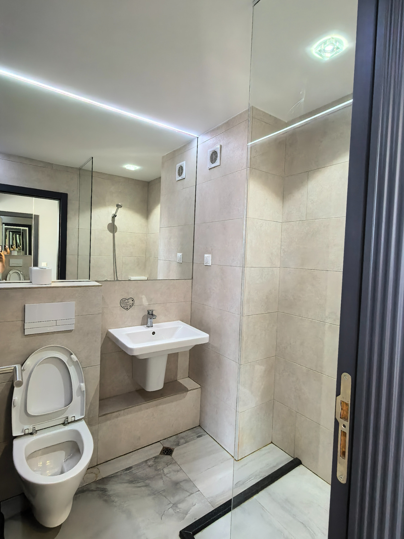 Продава 1-СТАЕН, гр. Поморие, област Бургас, снимка 8 - Апартаменти - 54348084