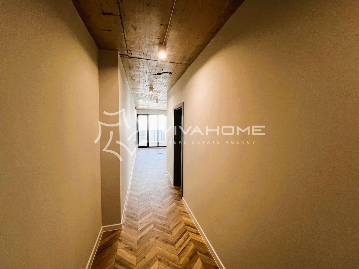 Продава 2-СТАЕН, гр. Варна, к.к. Чайка, снимка 8 - Апартаменти - 53702950