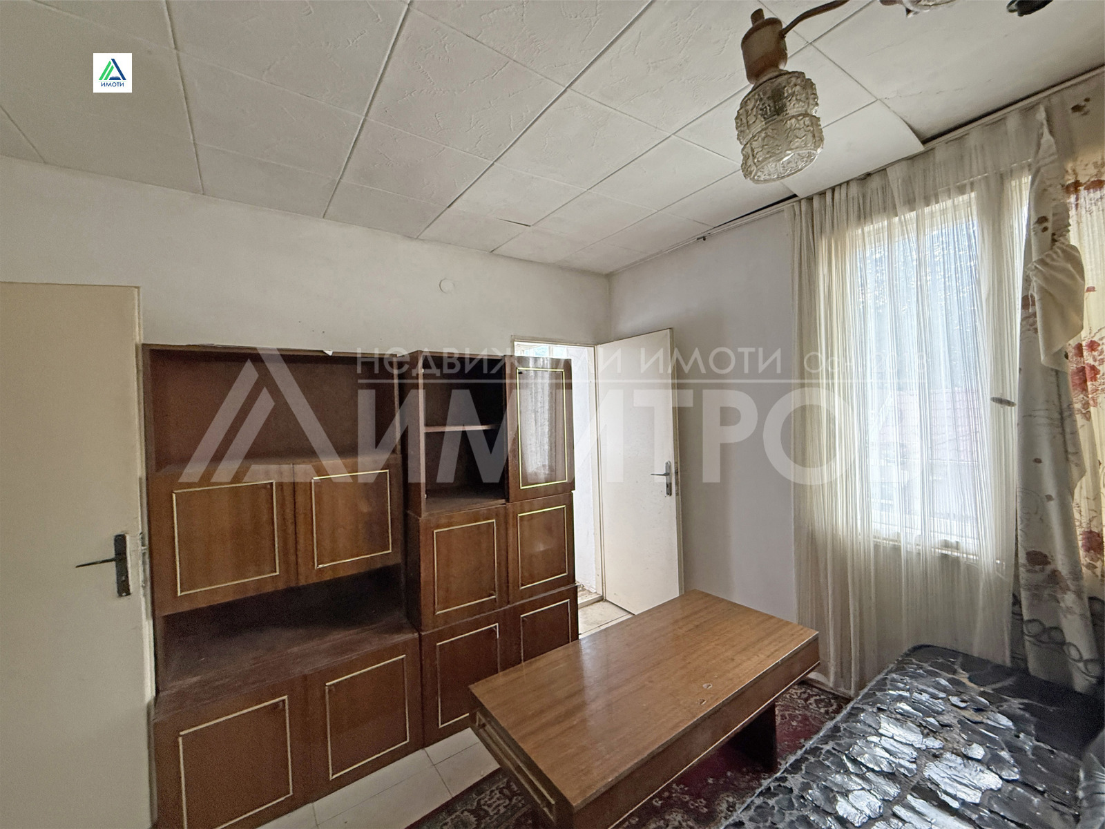 Продава ЕТАЖ ОТ КЪЩА, гр. Нови пазар, област Шумен, снимка 14 - Етаж от къща - 55615917