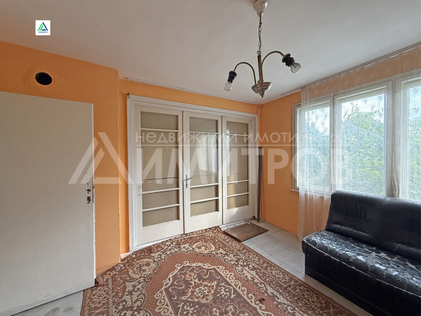 Продава ЕТАЖ ОТ КЪЩА, гр. Нови пазар, област Шумен, снимка 7 - Етаж от къща - 55615917