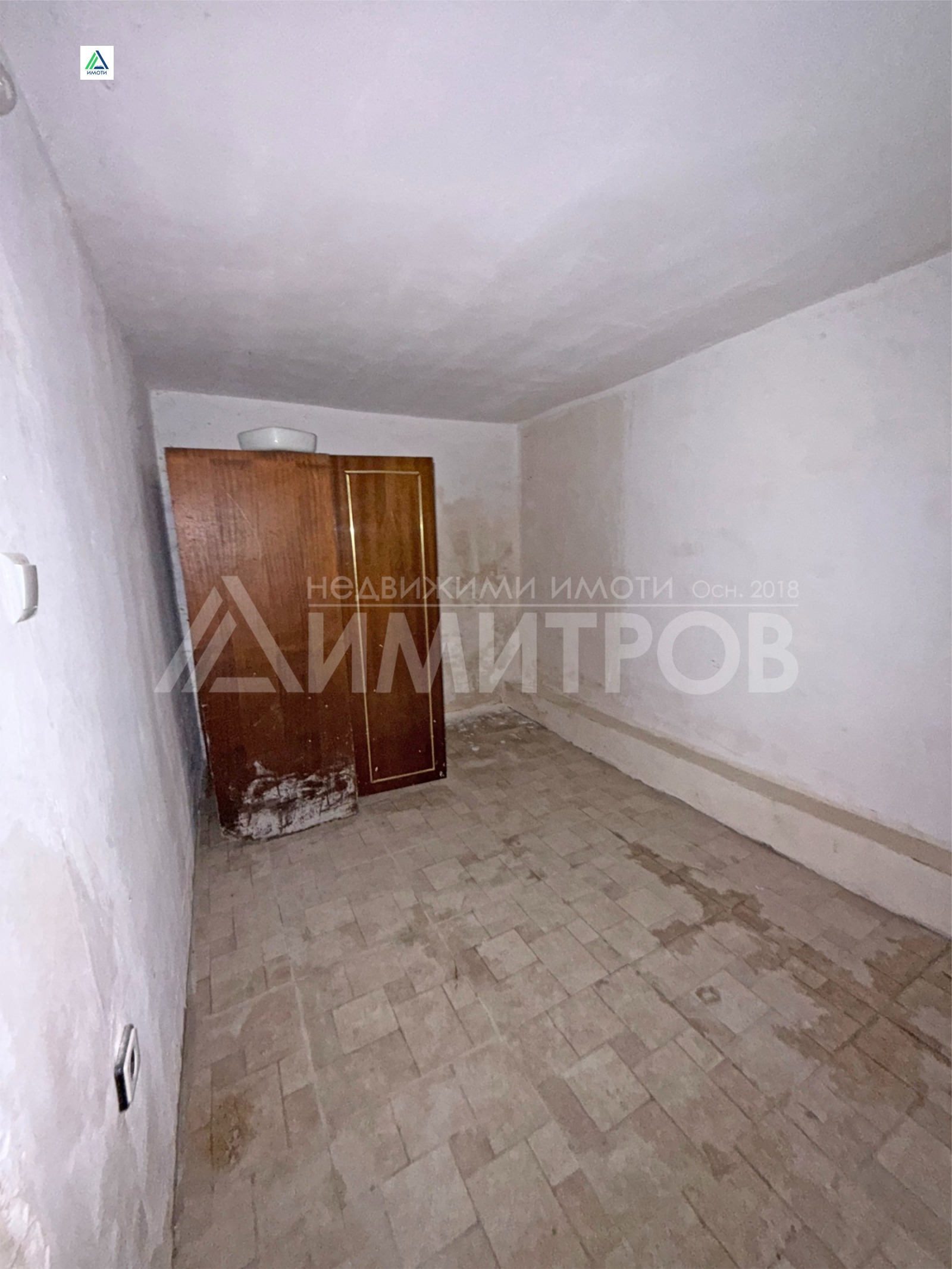 Продава ЕТАЖ ОТ КЪЩА, гр. Нови пазар, област Шумен, снимка 17 - Етаж от къща - 55615917