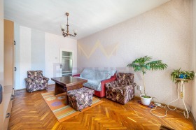 1 sovrum Pobeda, Varna