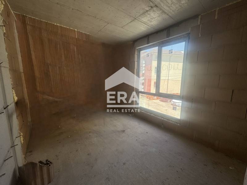 À venda  1 quarto Varna , k.k. Tchaika , 69 m² | 93437584 - imagem [3]