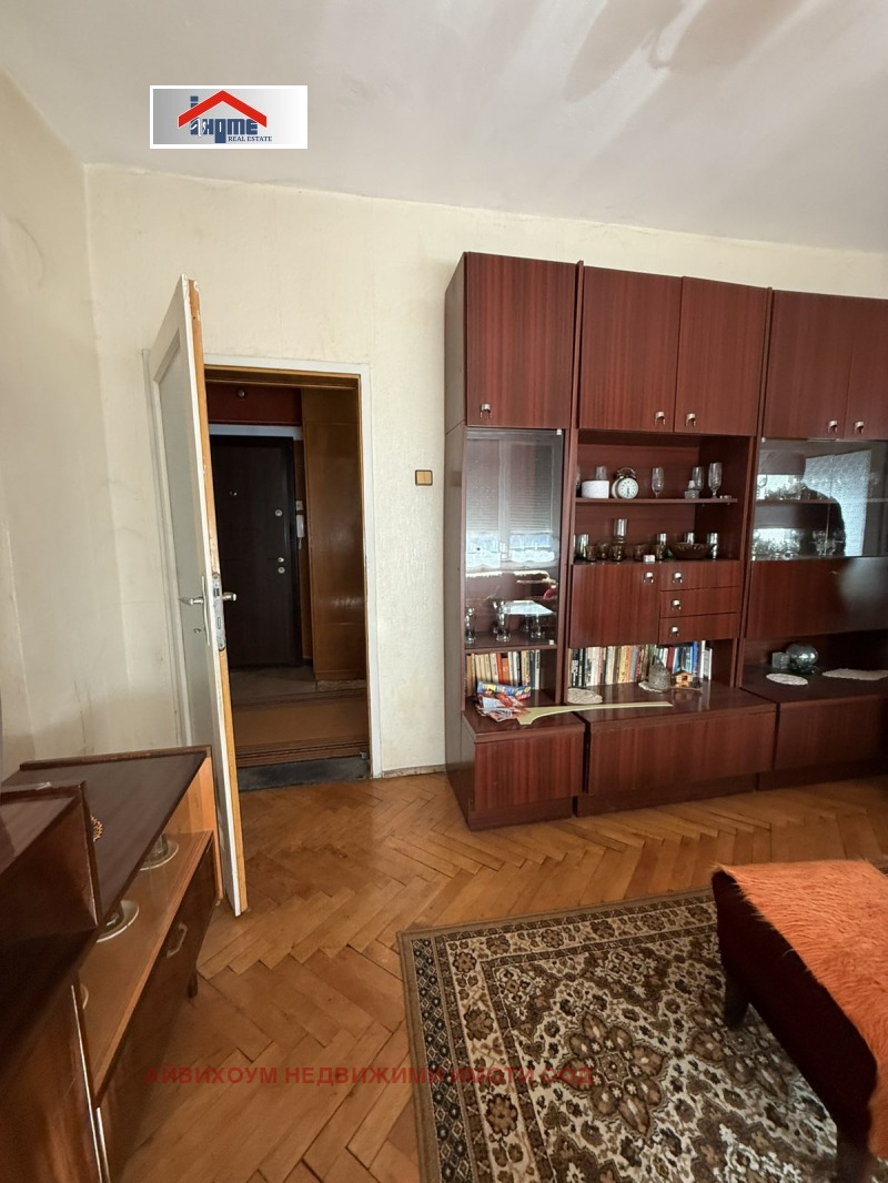 Продава 3-СТАЕН, гр. Плевен, Широк център, снимка 3 - Апартаменти - 52610970