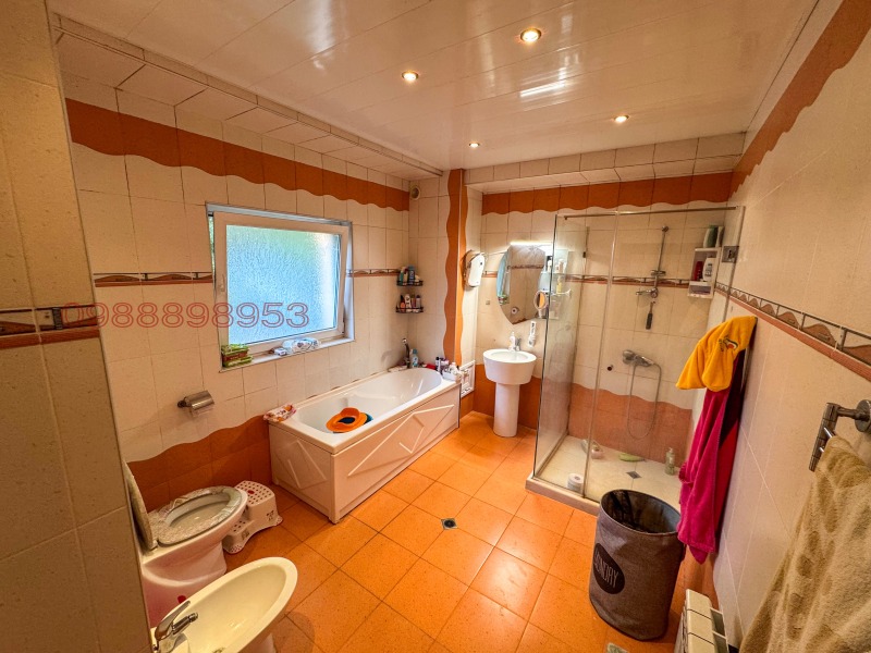 Продава КЪЩА, гр. Хасково, Овчарски, снимка 11 - Къщи - 52780786